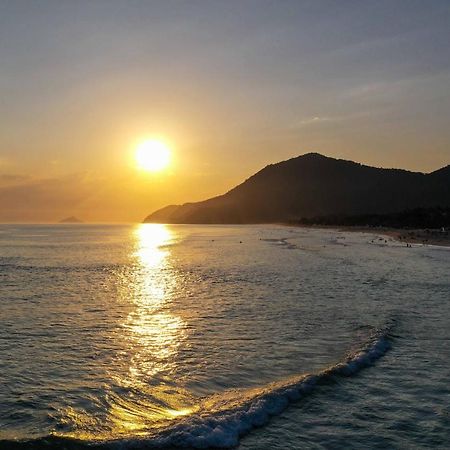 Maresias - Frente P/ Praia - Cond. Fechado - Piscina Aquecida!!!Wi Fi Exclusiva Sao Sebastiao  Buitenkant foto
